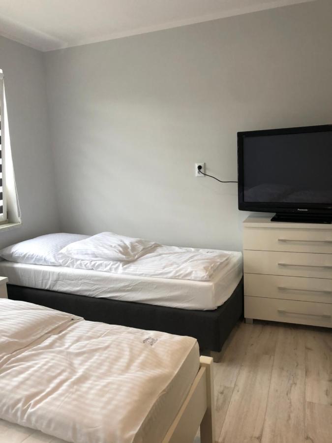 Przystanek Alaska Dziwnowek Ngoại thất bức ảnh